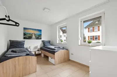 Ein Sitzbereich in der Unterkunft GU02 Wohnung mit Terrasse in Griesheim!