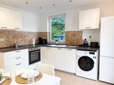 Küche/Küchenzeile in der Unterkunft GU02 Wohnung mit Terrasse in Griesheim!