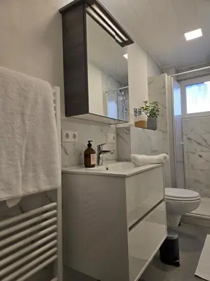 Ein Badezimmer in der Unterkunft The Blue House