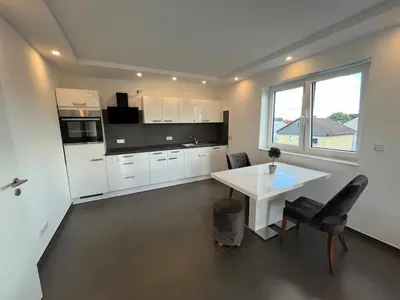 Küche/Küchenzeile in der Unterkunft Modern new-build apartment