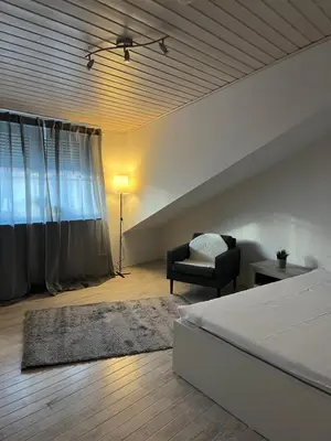 Ein Sitzbereich in der Unterkunft Charmante Wohnung mit Balkon im Herzen Hoffenheims