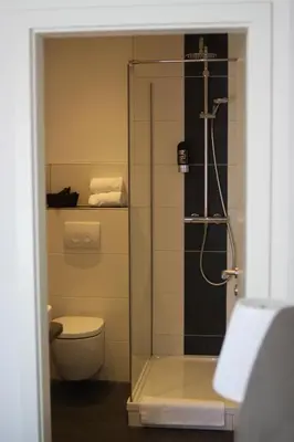 Ein Badezimmer in der Unterkunft Hotel Restaurant Erbprinz Walldorf