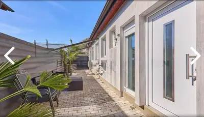 Das Gebäude in dem sich die Ferienwohnung befindet