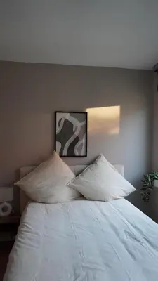 Ein Bett oder Betten in einem Zimmer der Unterkunft Comfort Apartment Altstadt Wintergarten Klimaanlage