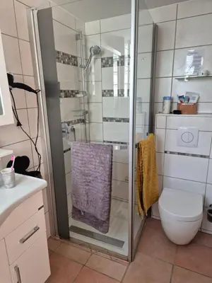 Ein Badezimmer in der Unterkunft Rebenhaus St Martin