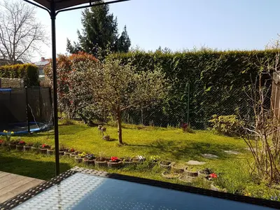 Ein Garten an der Unterkunft Ferienhaus Senta
