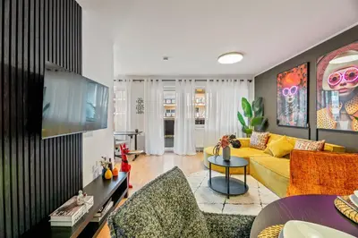 TV/Unterhaltungsangebot in der Unterkunft Goldstadt Fancy Apartment