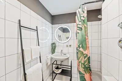 Ein Badezimmer in der Unterkunft Goldstadt Fancy Apartment