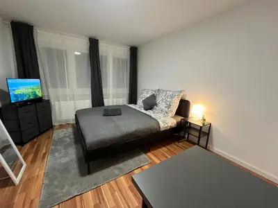 Ein Bett oder Betten in einem Zimmer der Unterkunft FlexStay Room 8