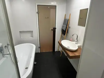 Ein Badezimmer in der Unterkunft FlexStay Room 9