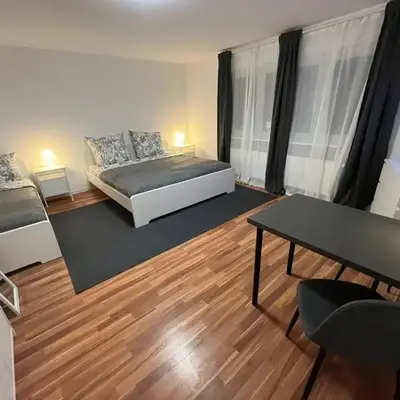 FlexStay Room 9