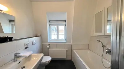Ein Badezimmer in der Unterkunft LudwigsHome Apartmenthaus - Einzelapartments mit kostenfreiem Parkplatz, WLAN, voll ausgestatteter Küche