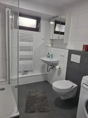 Ein Badezimmer in der Unterkunft Perfekt für Firmen, Pendler, berufliche Übernachtungen