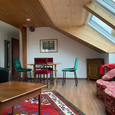 Burgblick Stube - Apartment für bis zu 4 Personen - Haustiere willkommen - mit Einbauküche - Fahrradparkplatz etc