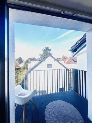 Ein Balkon oder eine Terrasse in der Unterkunft Modernes Wohnerlebnis in Mainz kernsanierte 3-Zimmer-Wohnung