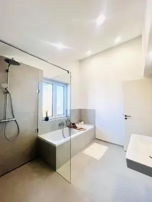 Ein Badezimmer in der Unterkunft Modernes Wohnerlebnis in Mainz kernsanierte 3-Zimmer-Wohnung