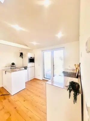 Küche/Küchenzeile in der Unterkunft Modernes Wohnerlebnis in Mainz kernsanierte 3-Zimmer-Wohnung