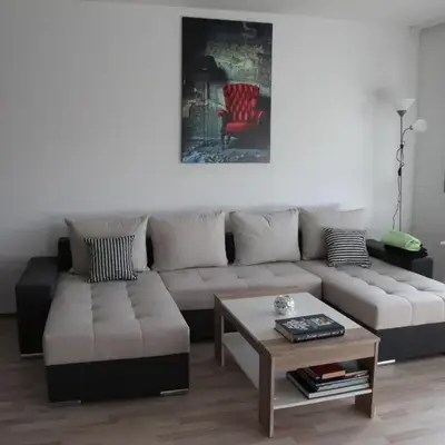 Apartment Wunderschön Wohnen in Weinheim by Interhome