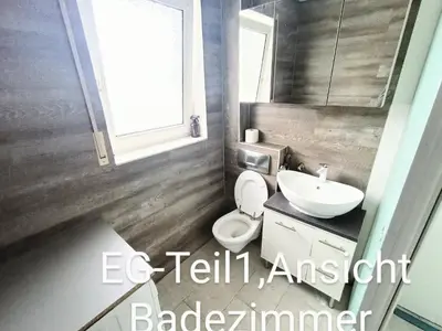 Ein Badezimmer in der Unterkunft Apartment Haus9W