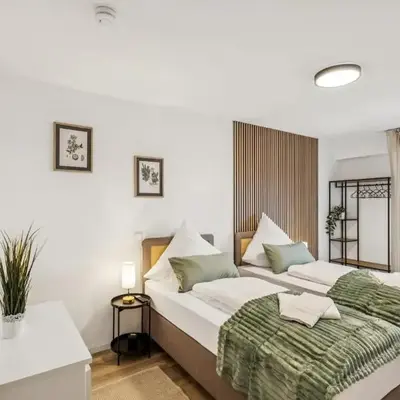 Skyview Apartment mit Balkon & Parkplatz