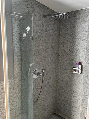 Ein Badezimmer in der Unterkunft Bretten luxury suites