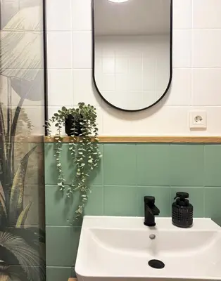 Ein Badezimmer in der Unterkunft Modernes Zentrales Designer Apartment I Perfekt für Arbeiten & Familien