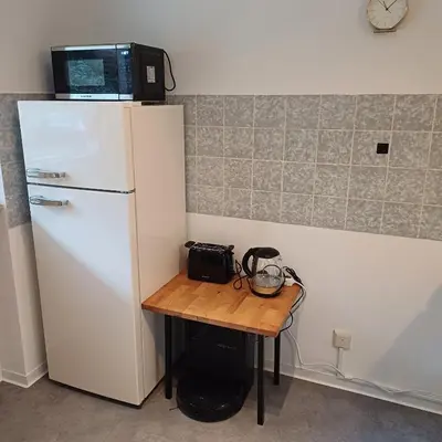 Küche/Küchenzeile in der Unterkunft Dürkheimer Auszeit-gemütliches Studio am Kurpark