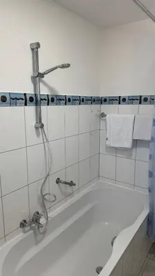 Ein Badezimmer in der Unterkunft Gemütliche, lichtdurchflutete Wohnung