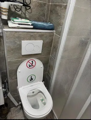 Ein Badezimmer in der Unterkunft WKI Company