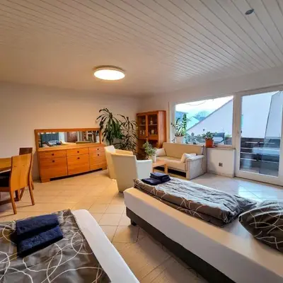 Geräumige Wohnung mit 4 Betten und Balkon