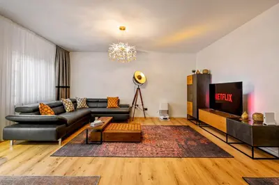 Ein Sitzbereich in der Unterkunft Diamond Deluxe
