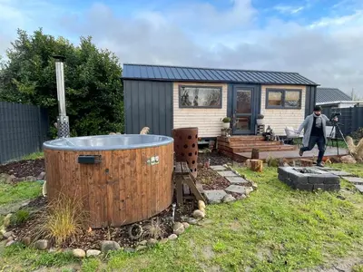Ein Garten an der Unterkunft Seebrise Adria