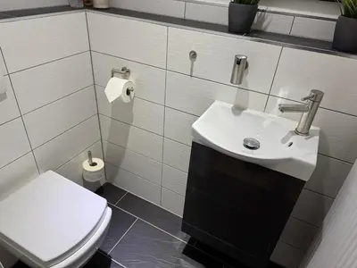 Ein Badezimmer in der Unterkunft Ruhige Wohnung - ideal für Urlaub und Business