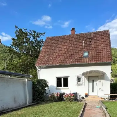 Ferienhaus mit Trifelsblick