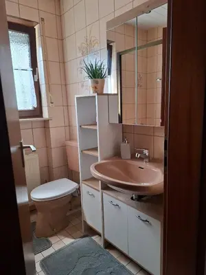 Ein Badezimmer in der Unterkunft First floor Apartment Mainhausen