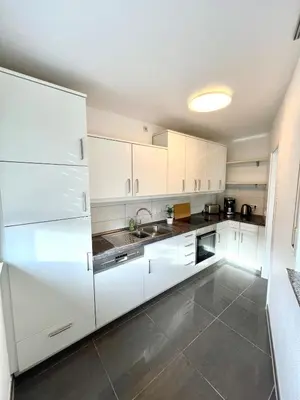 Küche/Küchenzeile in der Unterkunft Stilvolles & helles Apartment mit Sonnen-Terrasse