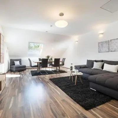 Apartment Wohnung in Lerchenberg mit Großer Terrasse by Interhome