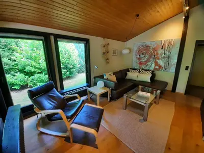 Ein Sitzbereich in der Unterkunft Holiday Home Haus Robinson by Interhome