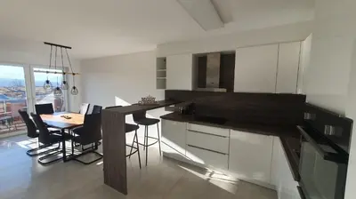 Küche/Küchenzeile in der Unterkunft Schöne 3-Zimmer Neubauwohnung