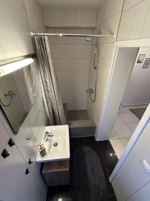 Ein Badezimmer in der Unterkunft Moderne FeWo nahe Mainz für 4 Personen