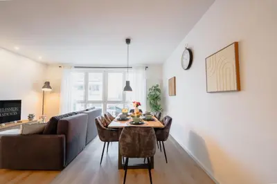 Ein Sitzbereich in der Unterkunft Schlossberg Residences XXL City-Apartment Heppenheim