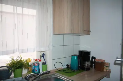 Küche/Küchenzeile in der Unterkunft Monteur- und Ferienhaus Hirsch