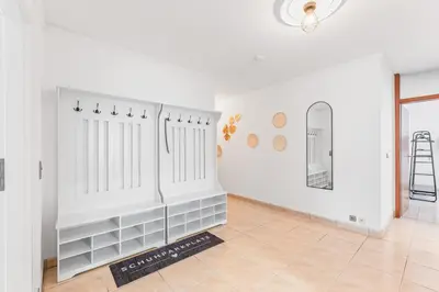 Grundriss der Unterkunft KRelax Baroque Living - 8 Gäste - Parkplatz & Balkon - SmartTV - Bahnhofsnähe & schnelle Autobahnanbindung
