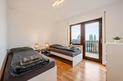 Ein Bett oder Betten in einem Zimmer der Unterkunft KS01 Monteurwohnung mit Ausblick!