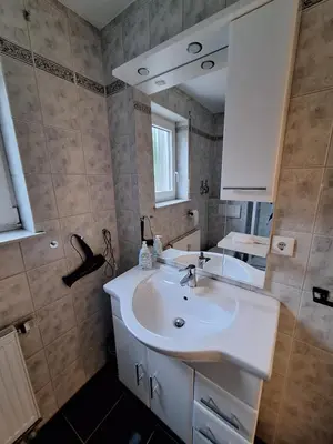Ein Badezimmer in der Unterkunft bookandstay24 Reinheim bei Darmstadt, Frankfurt, Rhein-Main-Gebiet