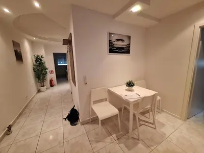 Ein Sitzbereich in der Unterkunft bookandstay24 Reinheim bei Darmstadt, Frankfurt, Rhein-Main-Gebiet