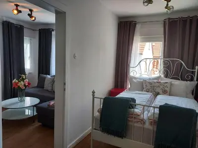 Ein Sitzbereich in der Unterkunft Apartmenthaus Schlosspark