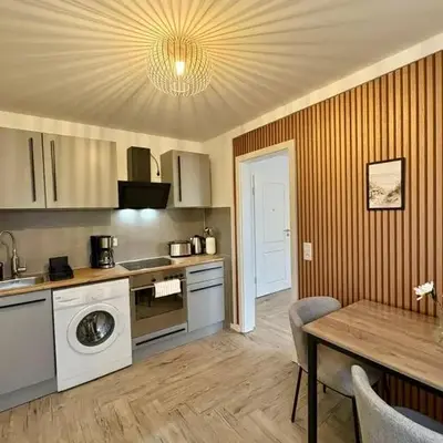 Modern apartment 2 for fitters with parking space in Lampertheim