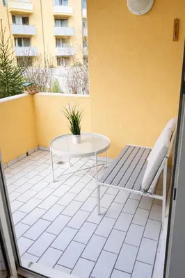 Ein Balkon oder eine Terrasse in der Unterkunft Stilvolle Residenz am LU Mitte