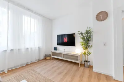 TV/Unterhaltungsangebot in der Unterkunft WHONAP - NØMY I Küche I Zentral I Balkon I Business